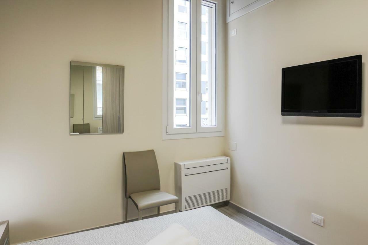Bari Centrale Railway Station Apartment المظهر الخارجي الصورة